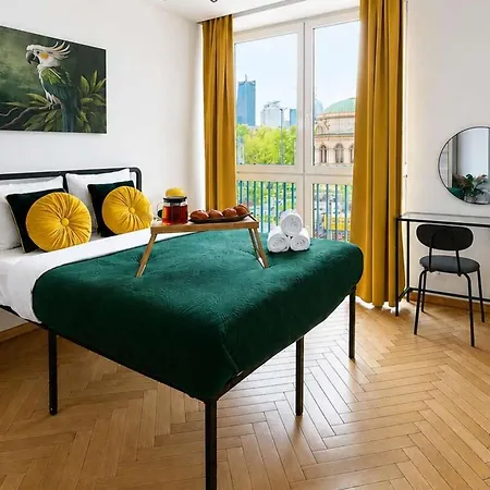 Cozy Retreat For 4 In Варшава